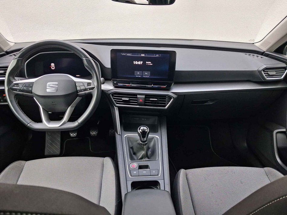 Seat Leon 1.5 TSI 96 kW rok 2023, 119 224 km, Česko — foto 8 z 20