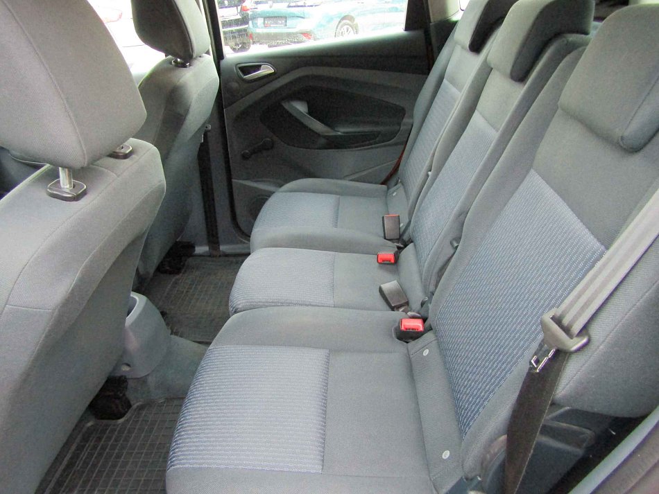 Ford C-max 1.6i 77 kW manuál rok 2013, 149 012 km, Česko — foto 9 z 9