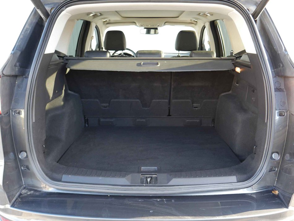 Ford Kuga Ci 4x4 2.0 TD 132 kW manuál rok 2016, 177 129 km, Česko — foto 7 z 18