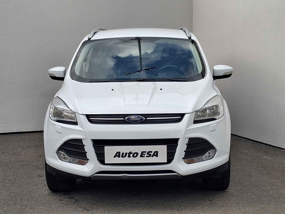 Ford Kuga Eb 1.5 110 kW manuál rok 2015, 121 720 km, Česko — foto 2 z 16