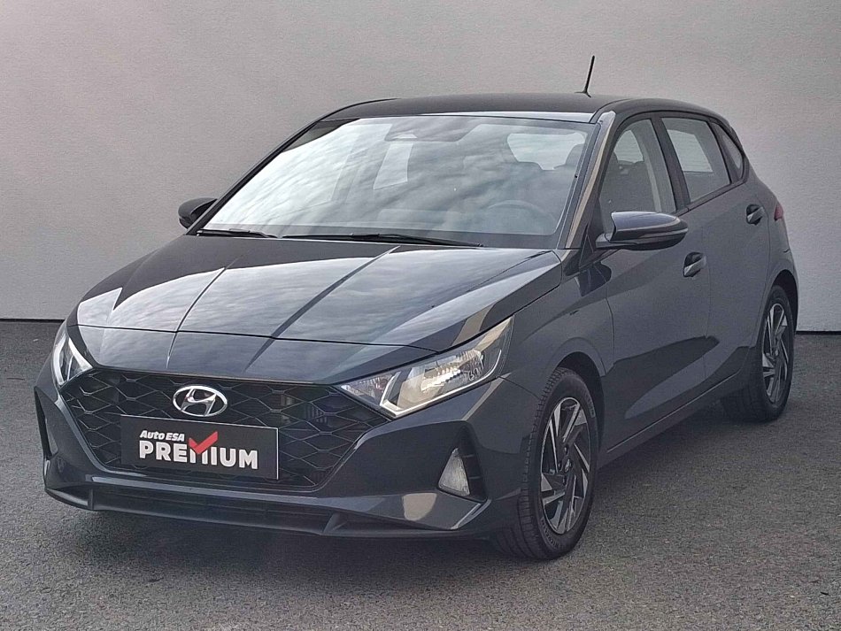 Hyundai i20 1.0 T-GDI 74 kW rok 2023, 54 143 km, Česko — foto 3 z 16