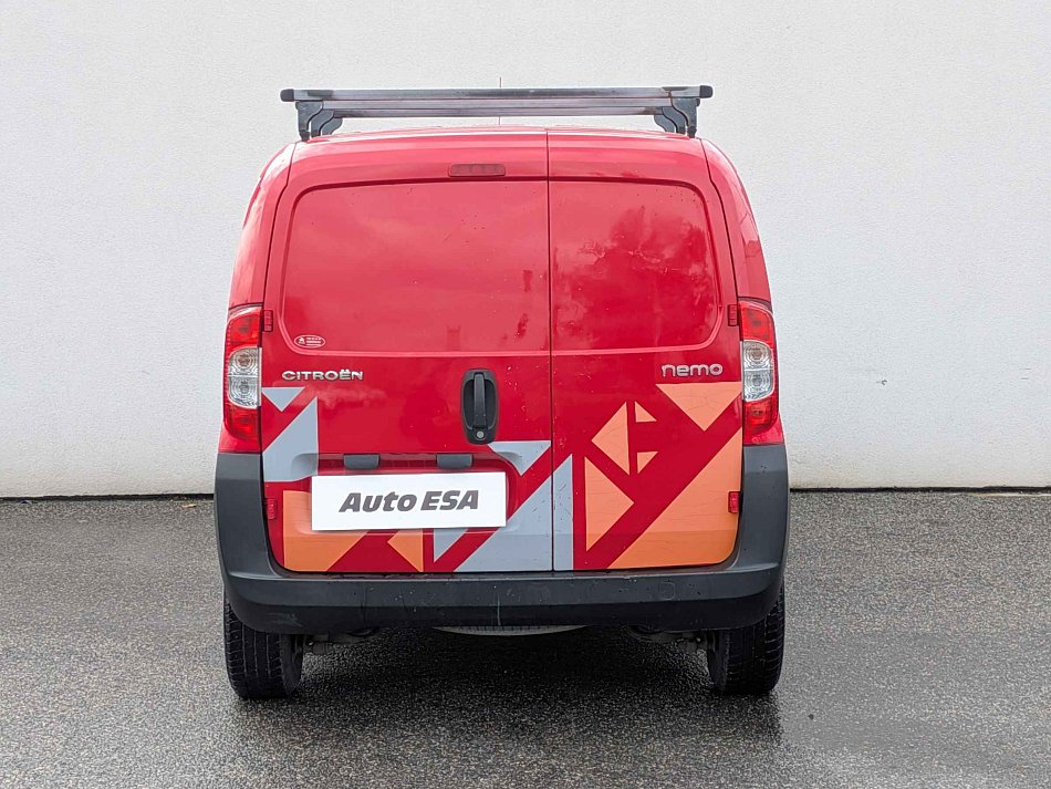 Citroen Nemo 1.4i 54 kW manuál rok 2012, 108 332 km, Česko — foto 5 z 12