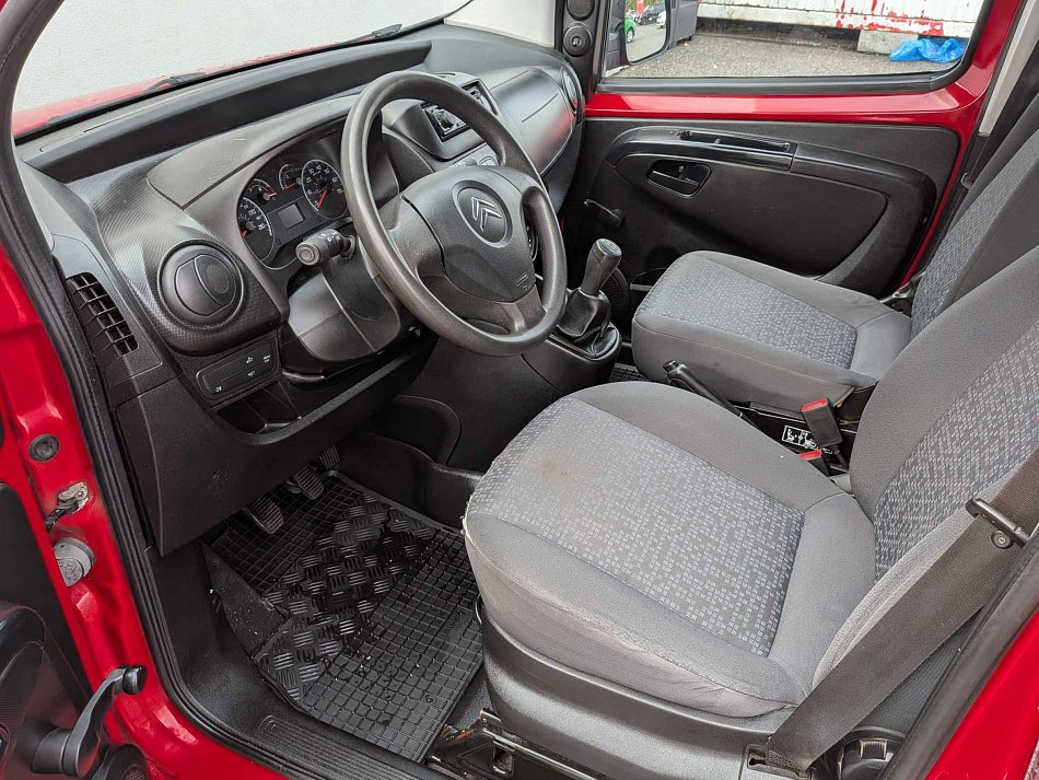 Citroen Nemo 1.4i 54 kW manuál rok 2012, 108 332 km, Česko — foto 9 z 12