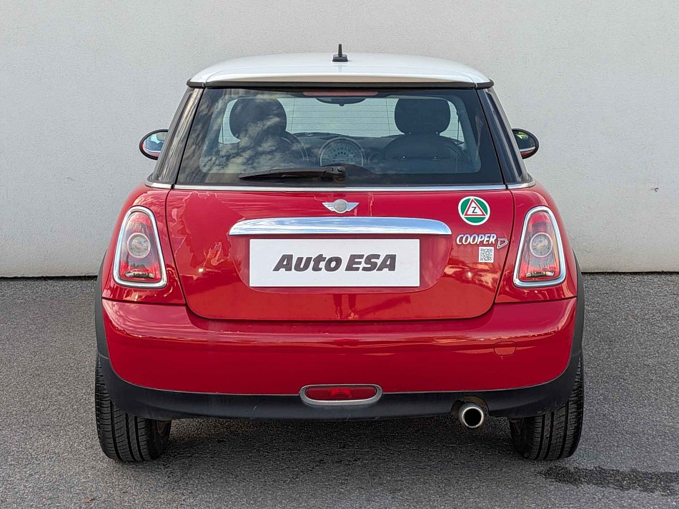 MINI Cooper D 1.6d 1.6 80 kW manuál rok 2007, 218 812 km, Česko — foto 5 z 13