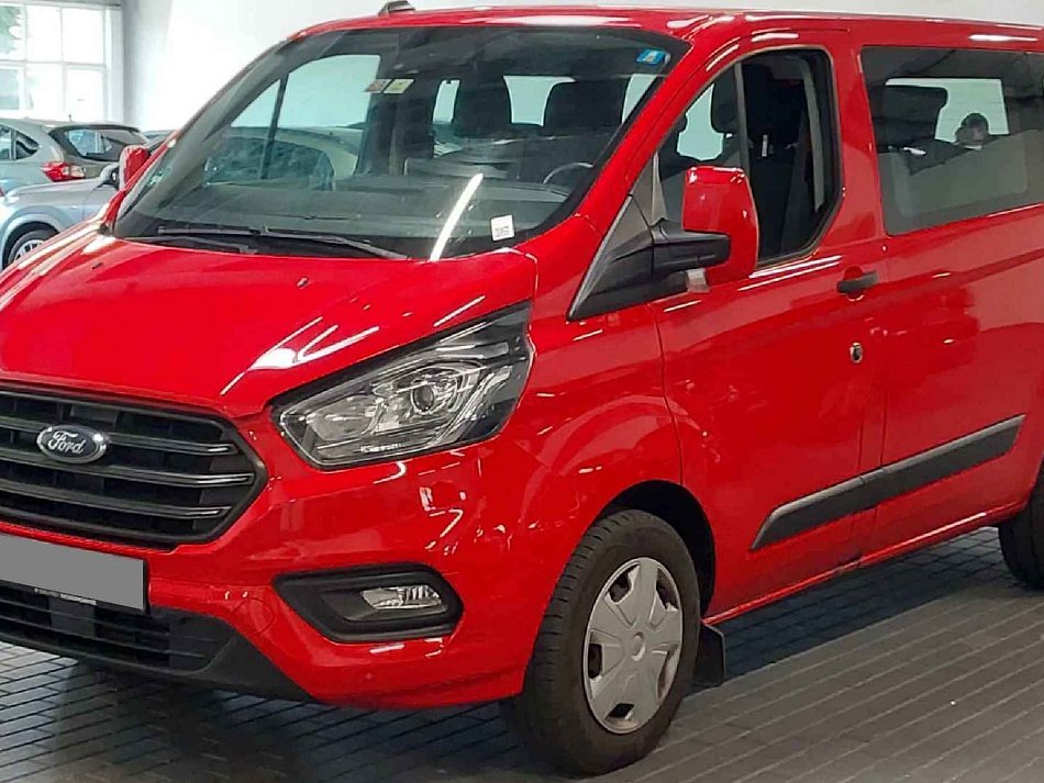 Ford Transit Custom Ci 2.0 TD 2.0TD 77 kW manuál rok 2023, 109 709 km, Česko — foto 2 z 6