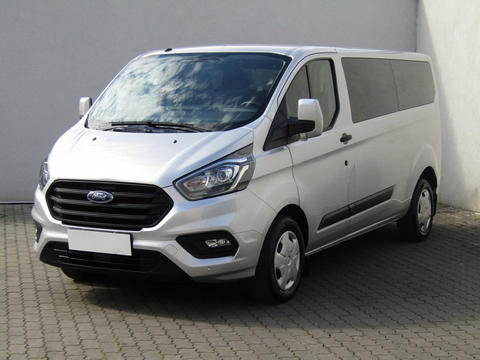 Ford Transit Custom Ci 2.0 TD 2.0TD 96 kW rok 2018, 197 440 km, Česko — foto 3 z 3