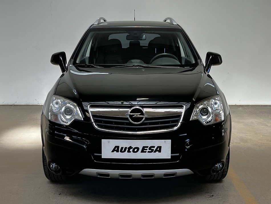 Opel Antara v6 4x4 3.2 167 kW automat rok 2007, 136 558 km, Česko — foto 2 z 9