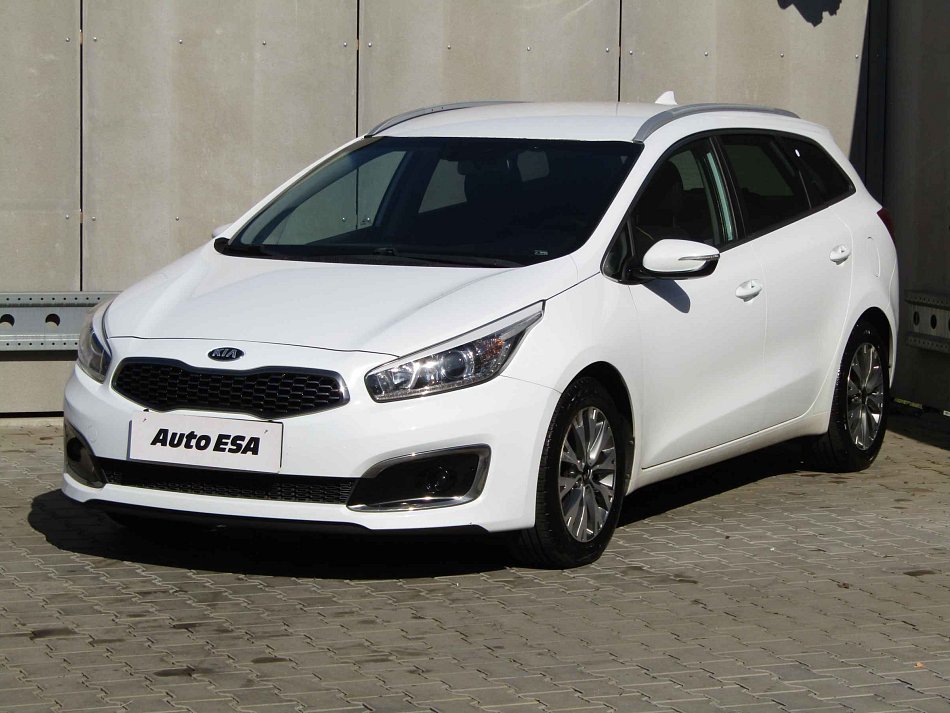 Kia Ceed 1.6i 99 kW manuál rok 2017, 214 303 km, Česko — foto 3 z 9