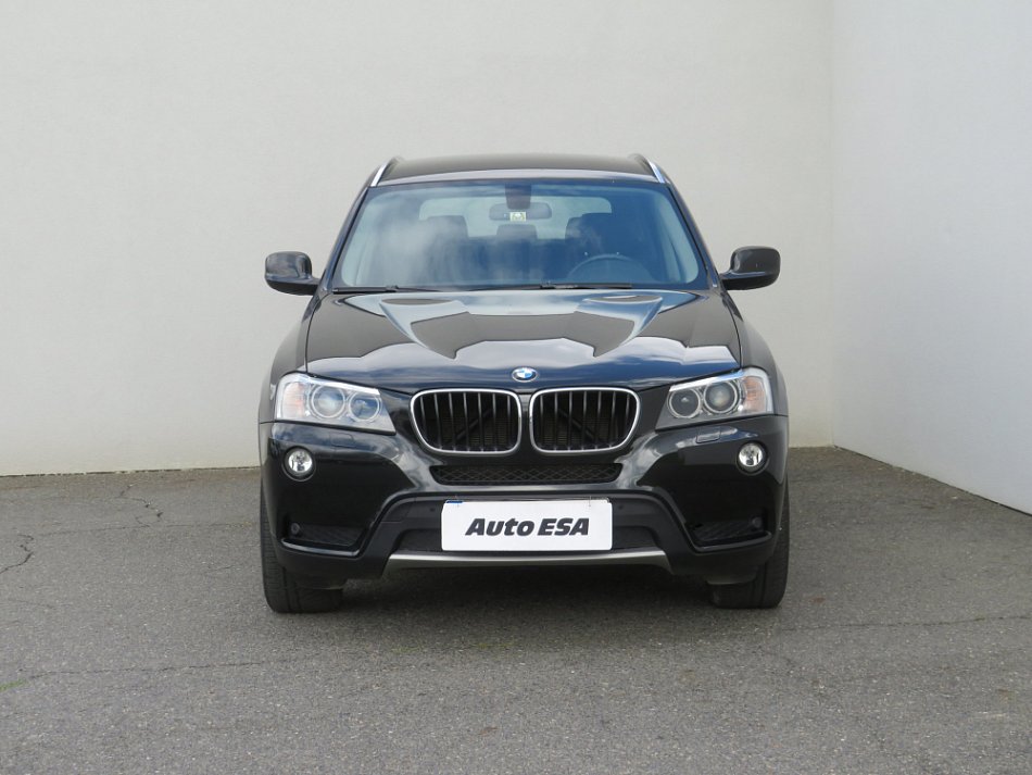 BMW x3 xDrive 2.0d 2.0 d 135 kW automat rok 2011, 177 088 km, Česko — foto 2 z 3