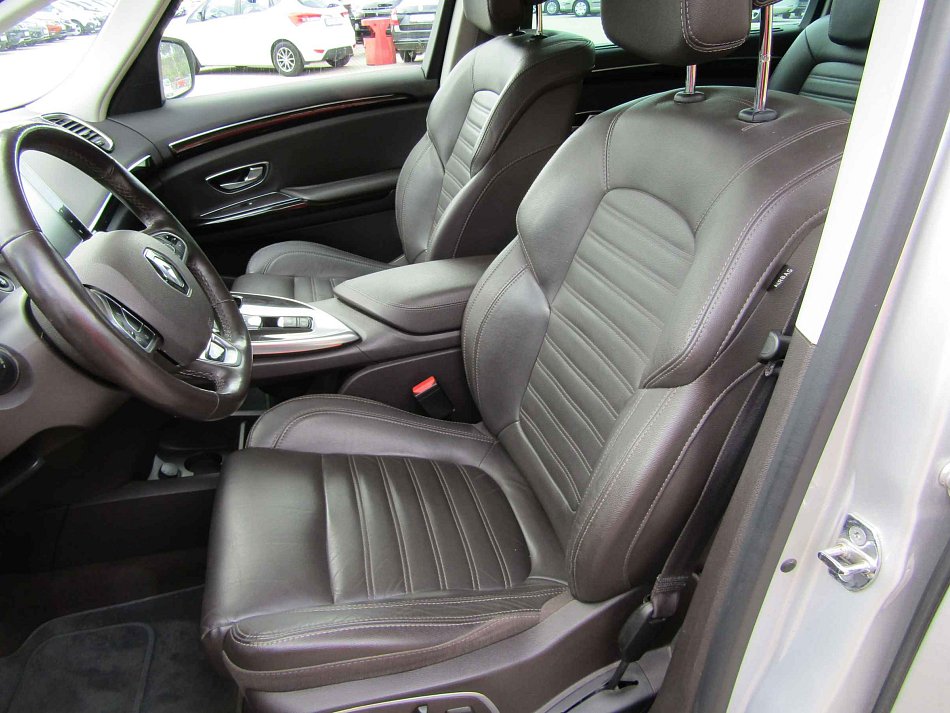 Renault Espace 1.6DCi 118 kW automat rok 2017, 100 748 km, Česko — foto 9 z 9