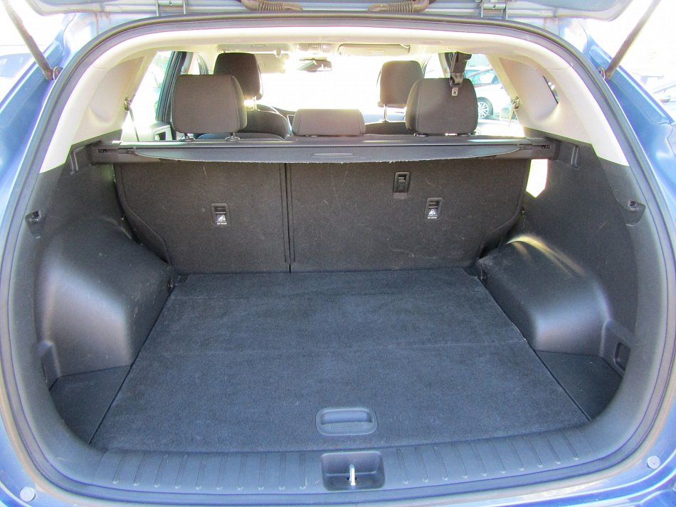 Hyundai Tucson 4x4 2.0 CRDi 100 kW automat rok 2016, 171 104 km, Česko — foto 7 z 9