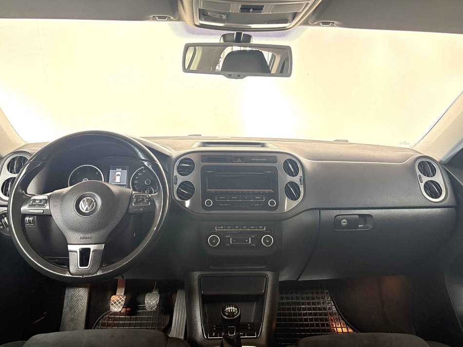 Volkswagen Tiguan 2.0 TDI 103 kW manuál rok 2013, 143 931 km, Česko — foto 8 z 9