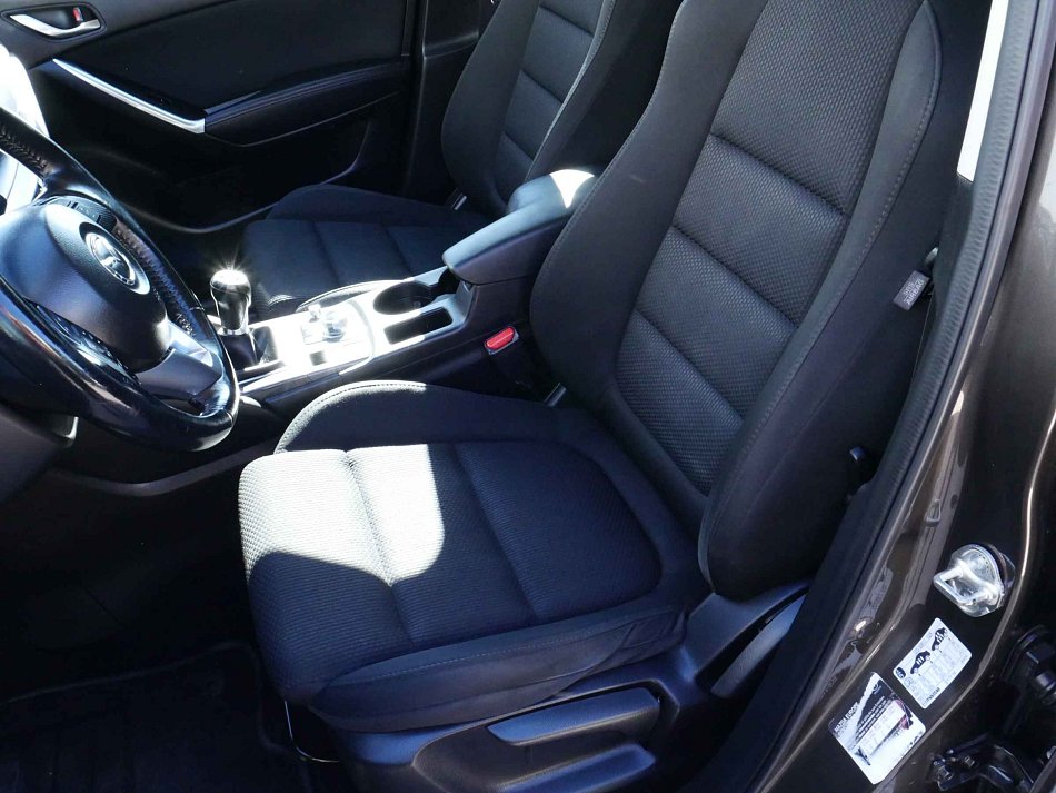 Mazda CX-5 2.0 121 kW manuál rok 2015, 190 600 km, Česko — foto 9 z 9