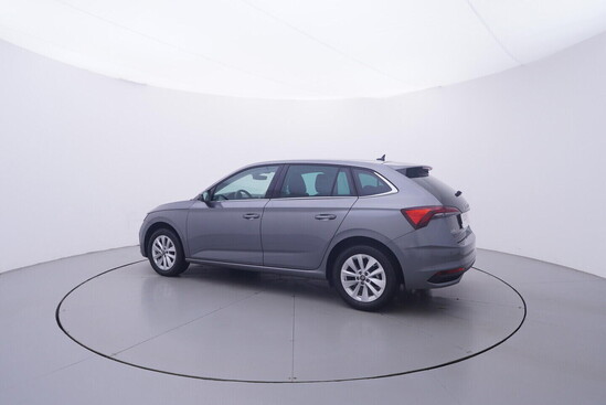 Škoda Scala 1.0 TSI 85 kW manuál rok 2024, 34 078 km, Česko — foto 7 z 40