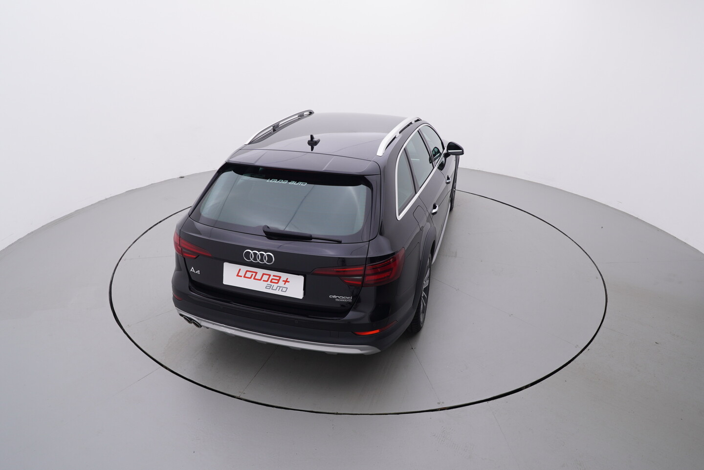 Audi a4 quattro 2.0 TDI 140 kW automat rok 2018, 182 225 km, Česko — foto 7 z 60