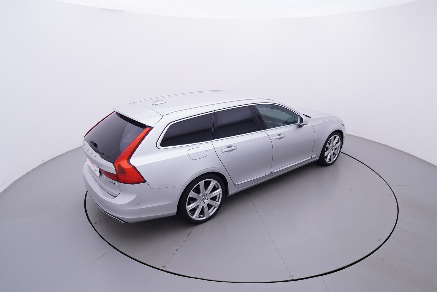 Volvo v90 2.0 TDI 177 kW automat rok 2016, 237 435 km, Česko — foto 15 z 60