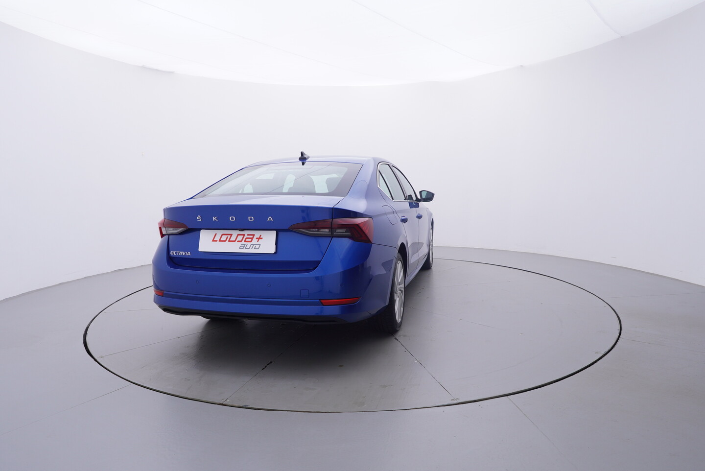 Škoda Octavia 2.0 TDI 110 kW manuál rok 2022, 39 986 km, Česko — foto 5 z 60
