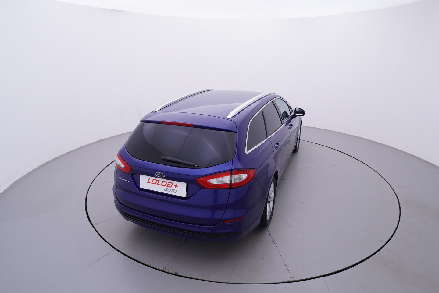 Ford Mondeo Titanium Ci 2.0 TD 110 kW manuál rok 2017, 256 320 km, Česko — foto 6 z 60