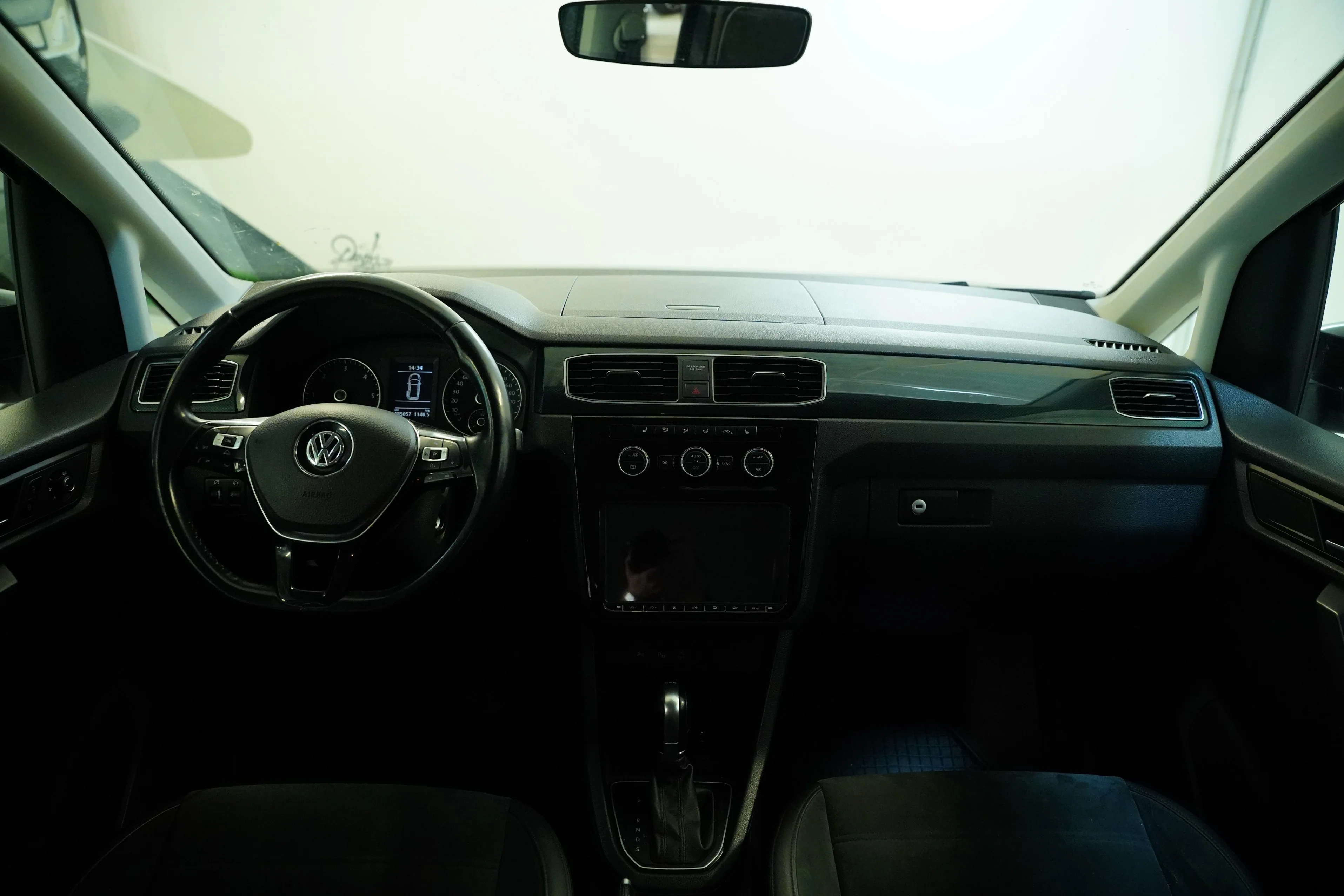 Volkswagen Caddy Maxi 2.0 TDI 110 kW, Česko — foto 6 z 6