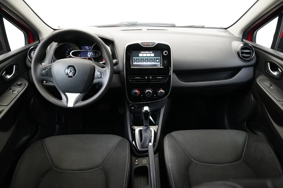 Renault Clio Energy Dynamique 1.2 TCe 88 kW manuál, Česko — foto 5 z 21