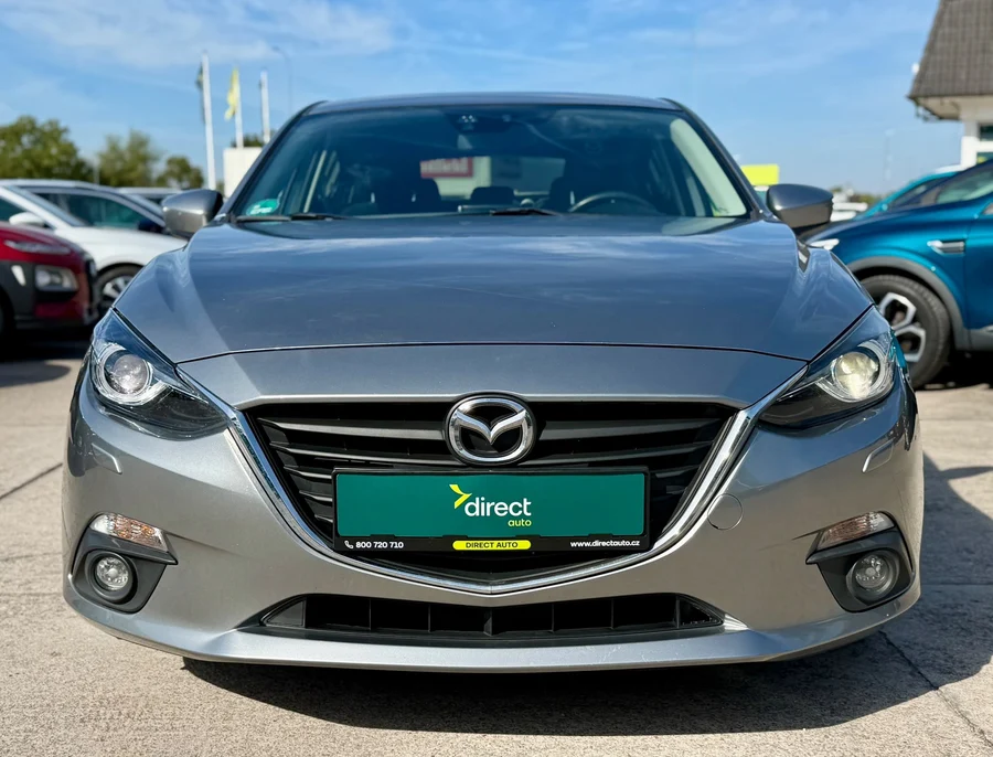 Mazda 3 2.0 88 kW manuál, Česko — foto 4 z 9