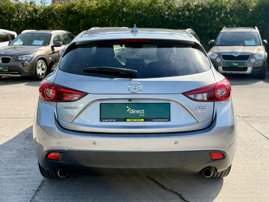 Mazda 3 2.0 88 kW manuál, Česko — foto 8 z 9