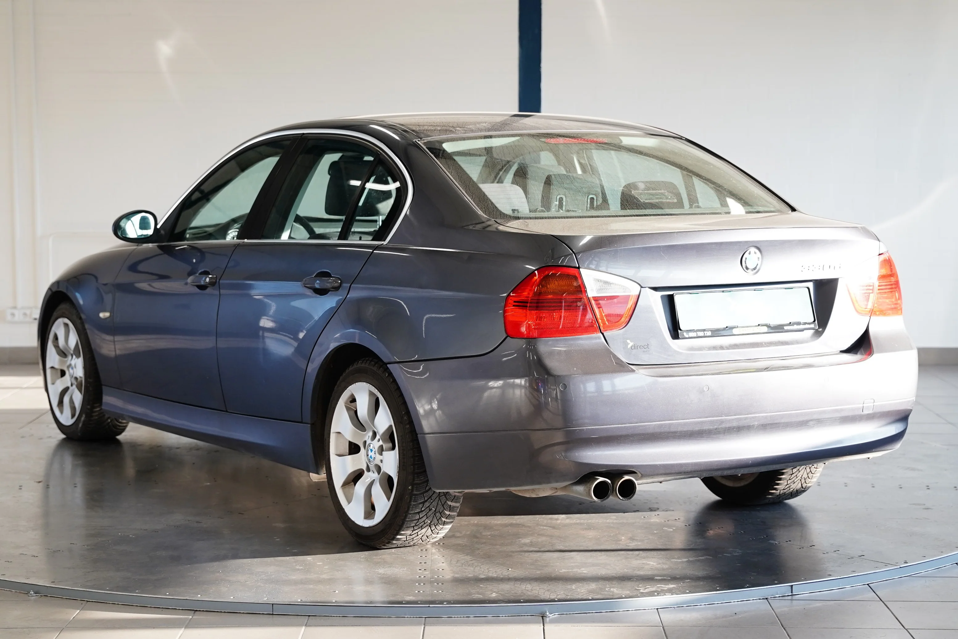 BMW Řada 3 155kW, Česko — foto 4 z 6