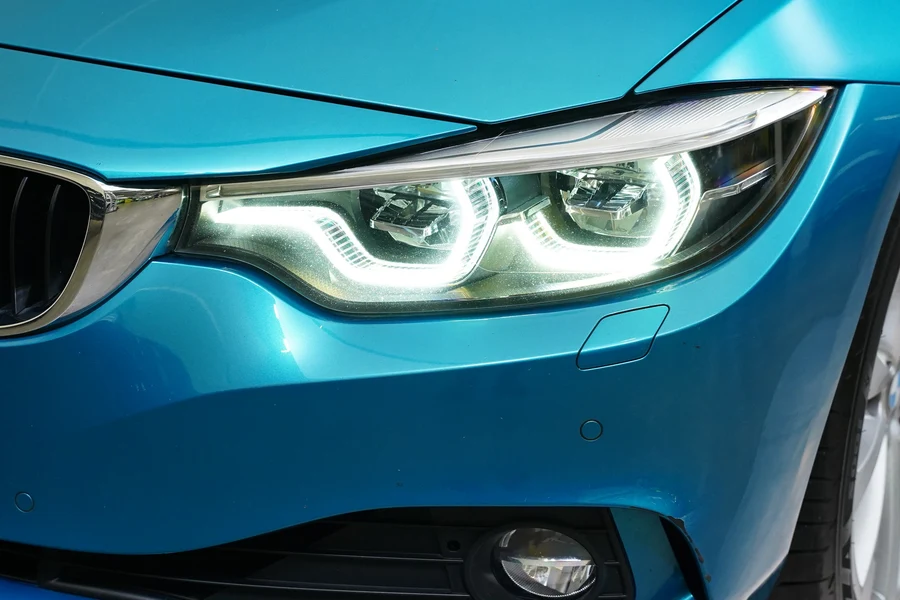 BMW Řada 4 2.0i 135 kW automatic, Česko — foto 9 z 26