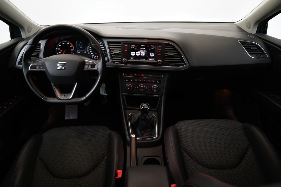 Seat Leon 1.8 TSI 132 kW automatic, Česko — foto 5 z 27