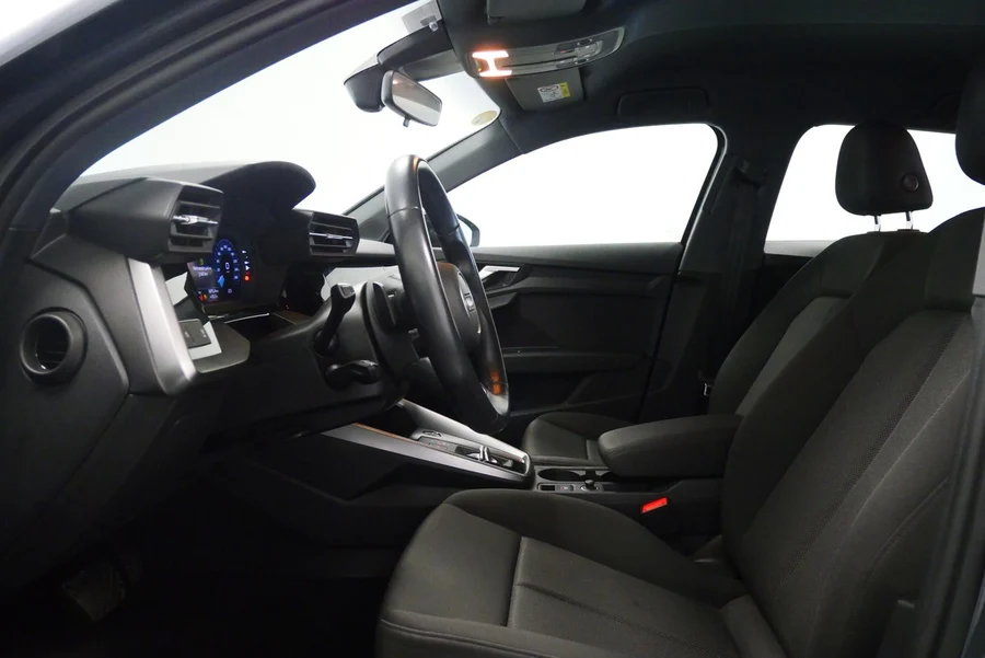Audi a3 2.0 TDI 85 kW DSG, Česko — foto 11 z 24