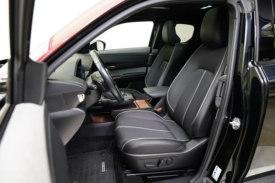 Mazda MX-30 125 kW automatic, Česko — foto 11 z 25