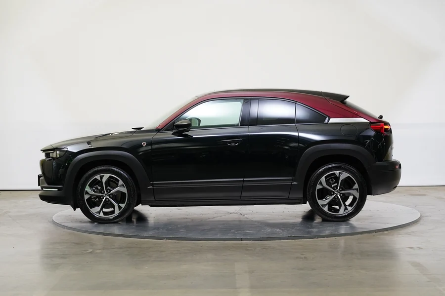 Mazda MX-30 125 kW automatic, Česko — foto 3 z 25