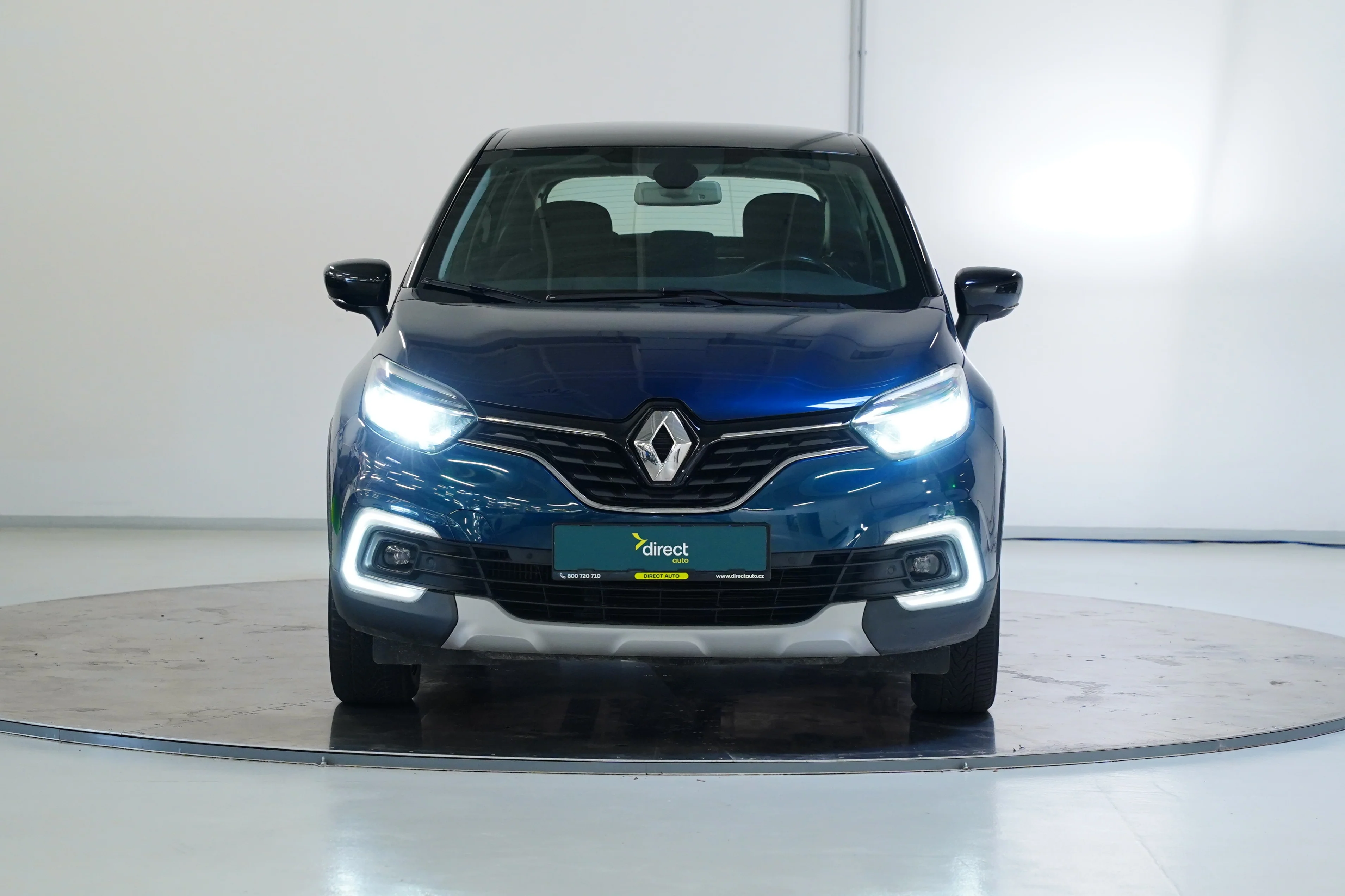 Renault Captur 1.3 TCe 110 kW, Česko — foto 4 z 6
