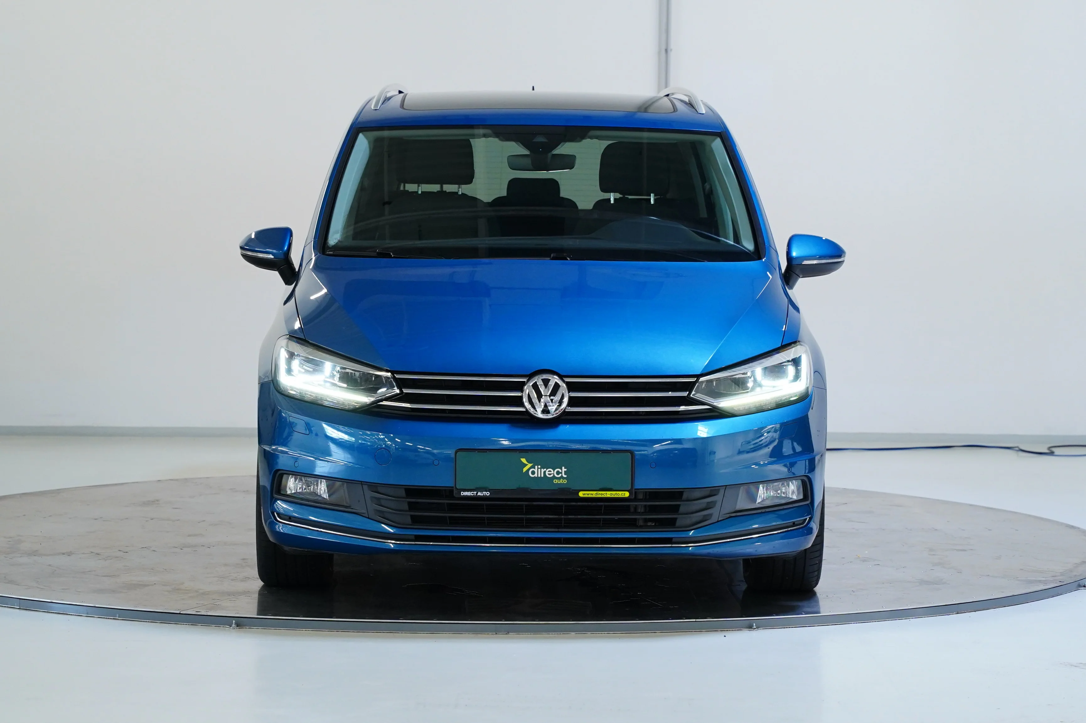 Volkswagen Touran Sound 2.0 TDI 110 kW automatic, Česko — foto 4 z 6