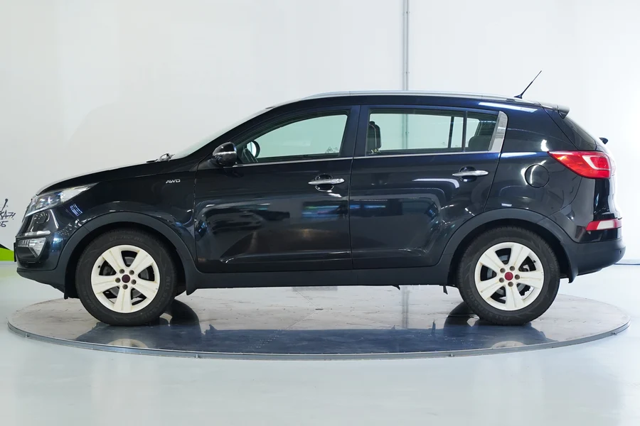 Kia Sportage 4x4 2.0 CRDI 100 kW automatic, Česko — foto 3 z 26