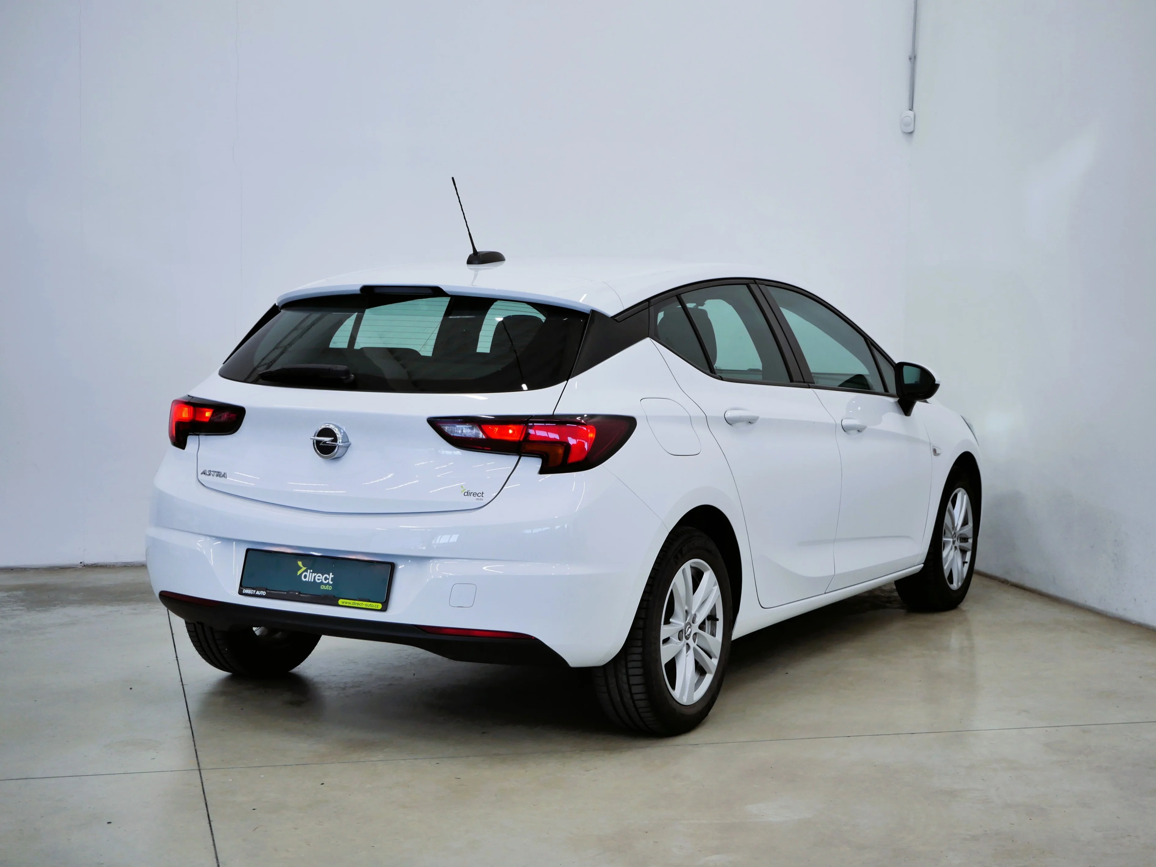 Opel Astra Enjoy 1.4i 74kW, Česko — foto 2 z 6