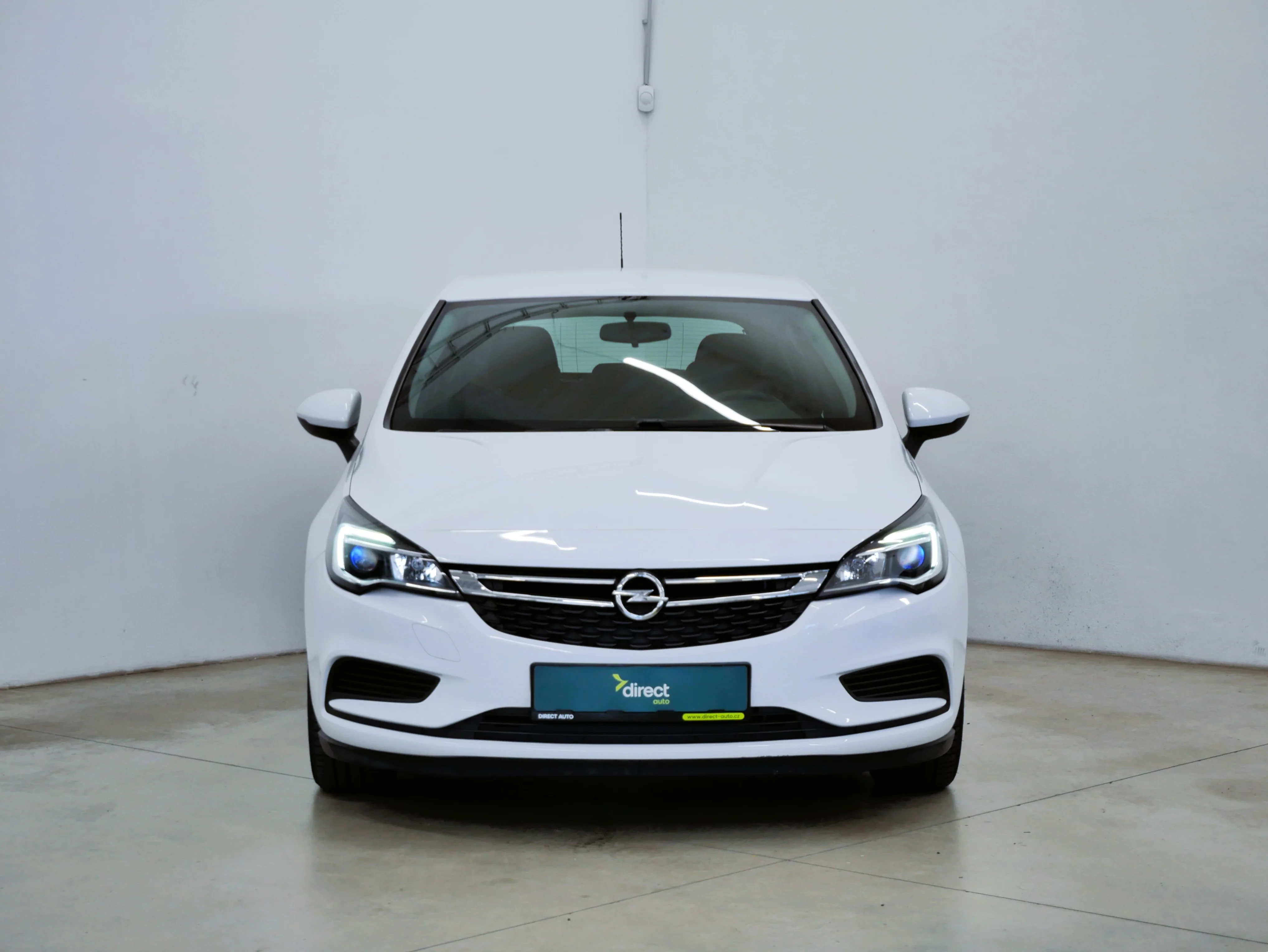 Opel Astra Enjoy 1.4i 74kW, Česko — foto 4 z 6
