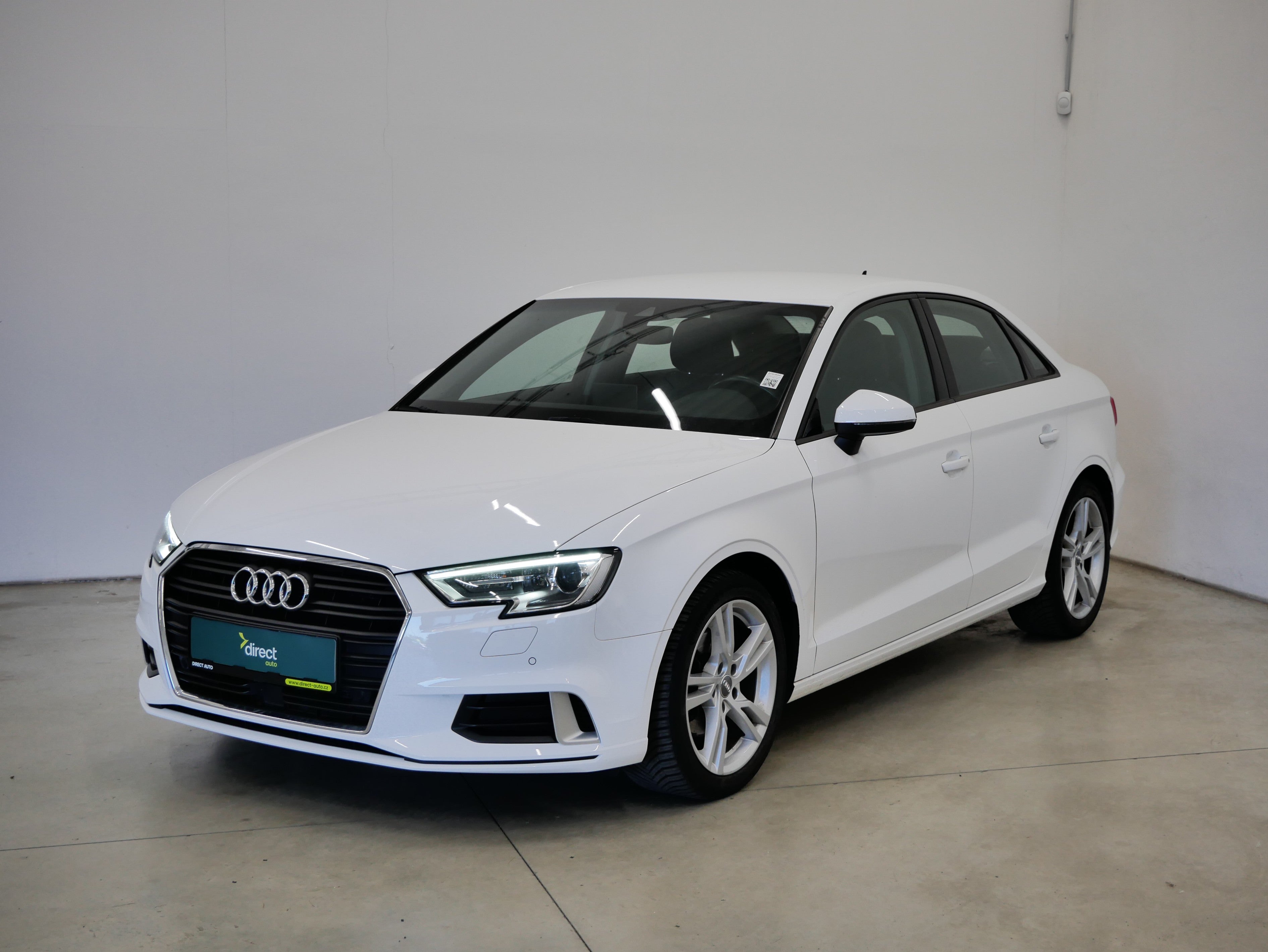Audi a3 TFSI 110 automatic, Česko — foto 1 z 6 Audi a3 TFSI 110 automatic, Česko — foto 1 z 6