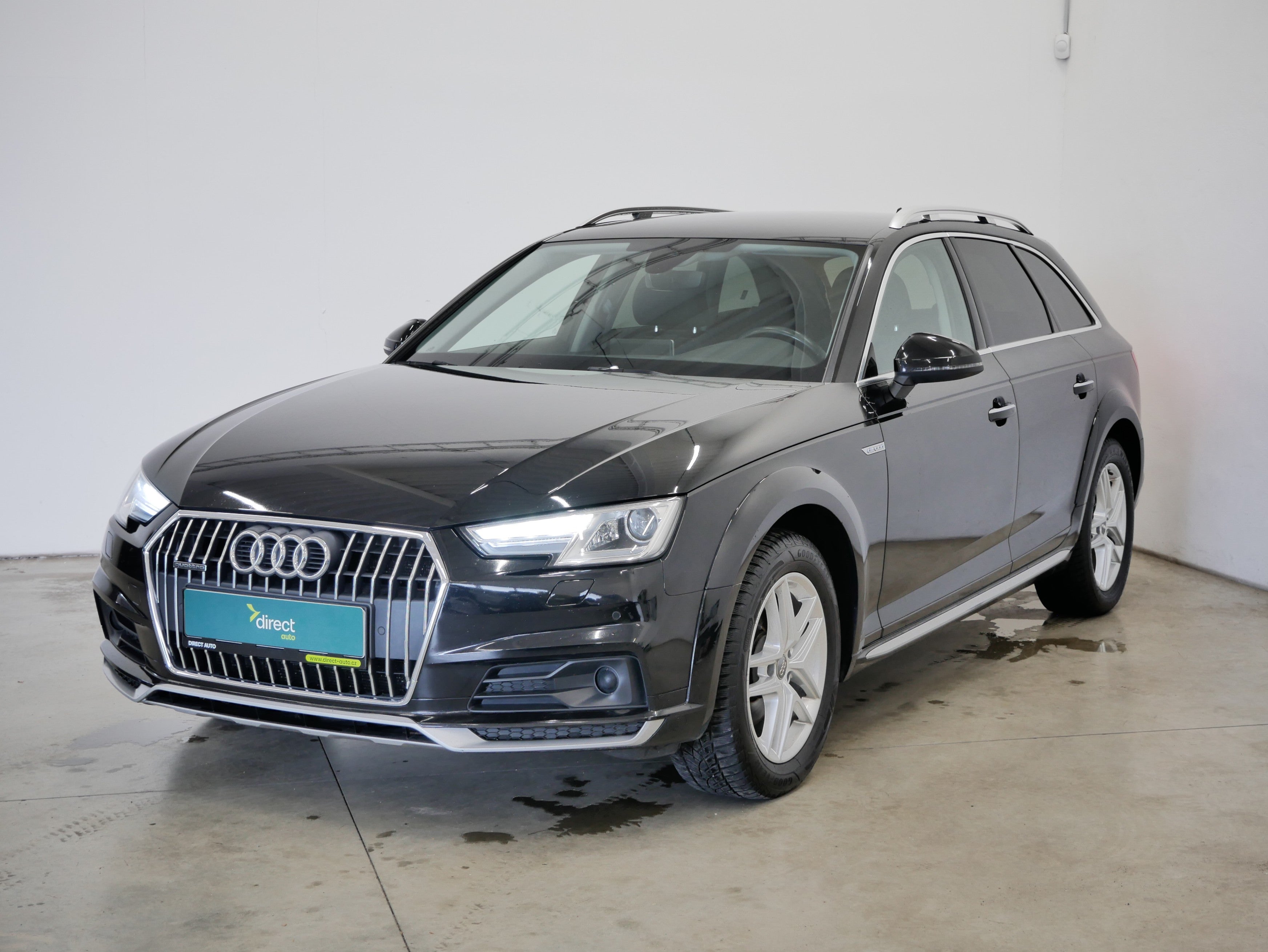 Audi a4 2.0 TDI 120 kW automatic, Česko — foto 1 z 6 Audi a4 2.0 TDI 120 kW automatic, Česko — foto 1 z 6