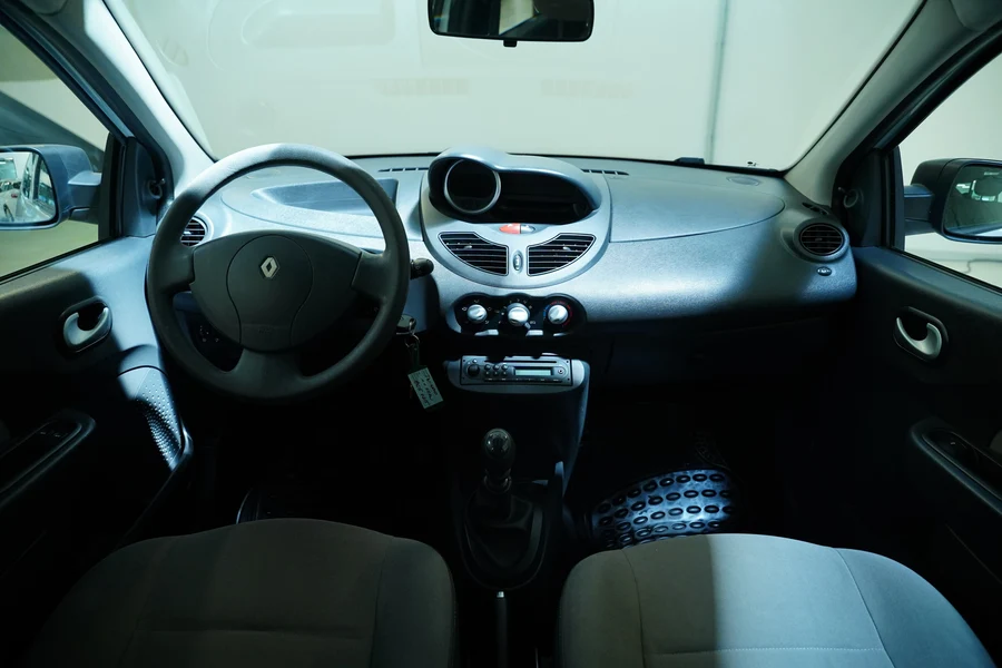 Renault Twingo 1.1i 55 kW, Česko — foto 5 z 22