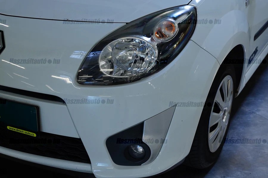 Renault Twingo 1.1i 55 kW, Česko — foto 9 z 22