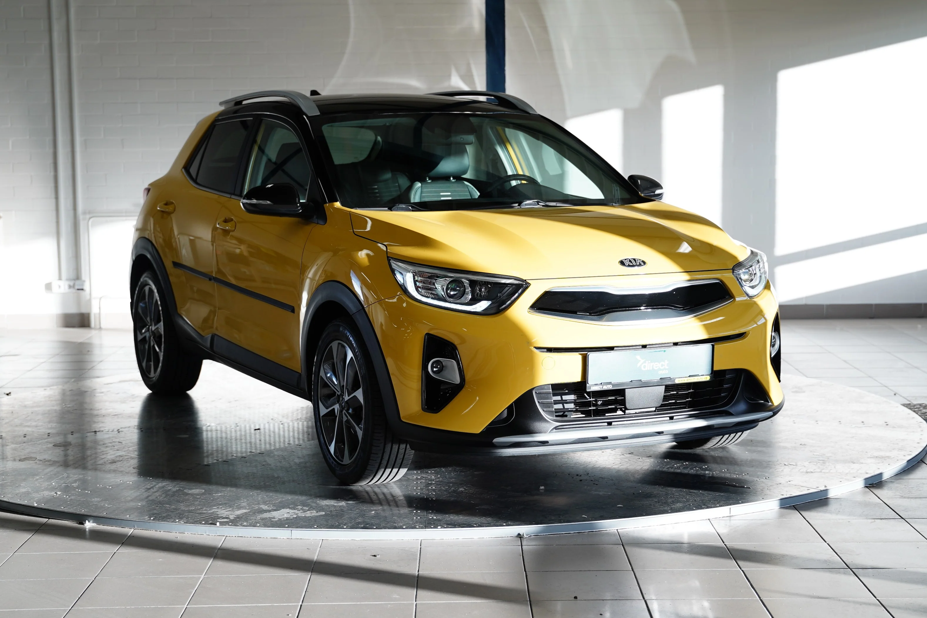 Kia Stonic Cvvt 1.4 73 kW, Česko — foto 4 z 6