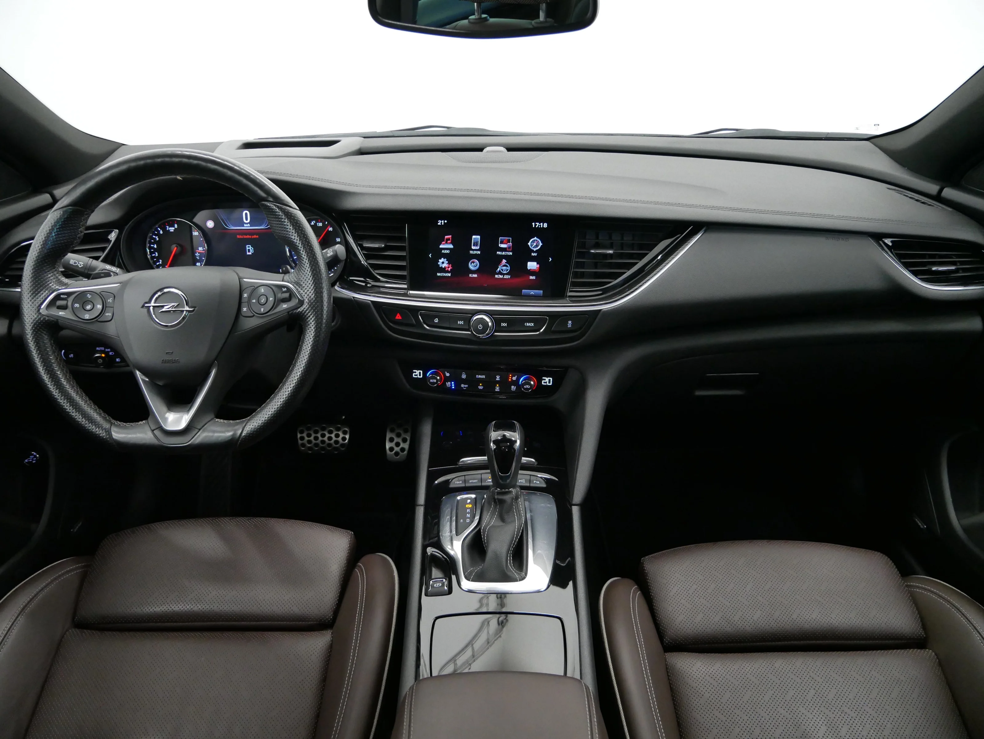Opel Insignia Sidi 4x4 2.0 191 kW automatic, Česko — foto 5 z 6