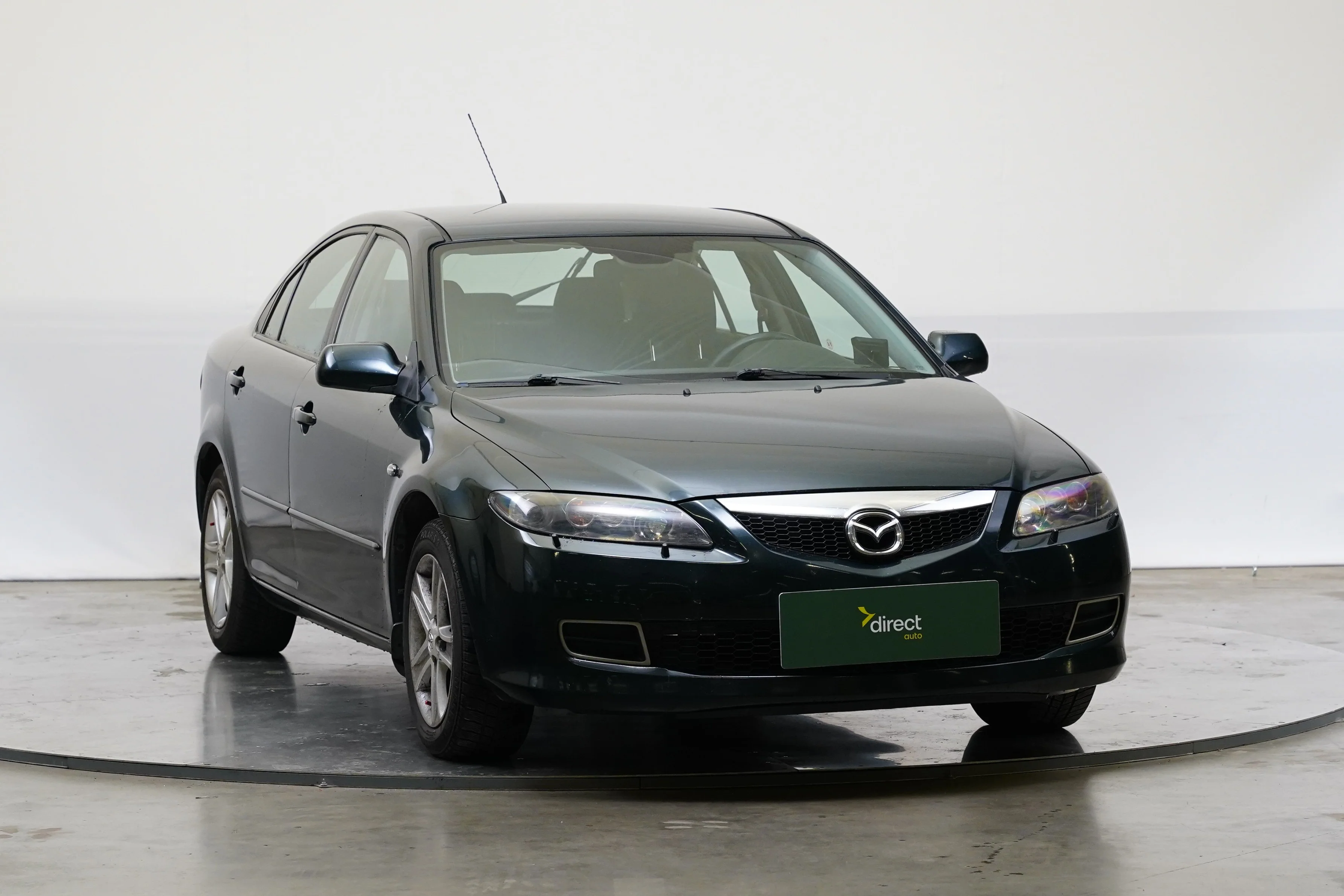 Mazda 6 2.0 i 108 kW, Česko — foto 2 z 6