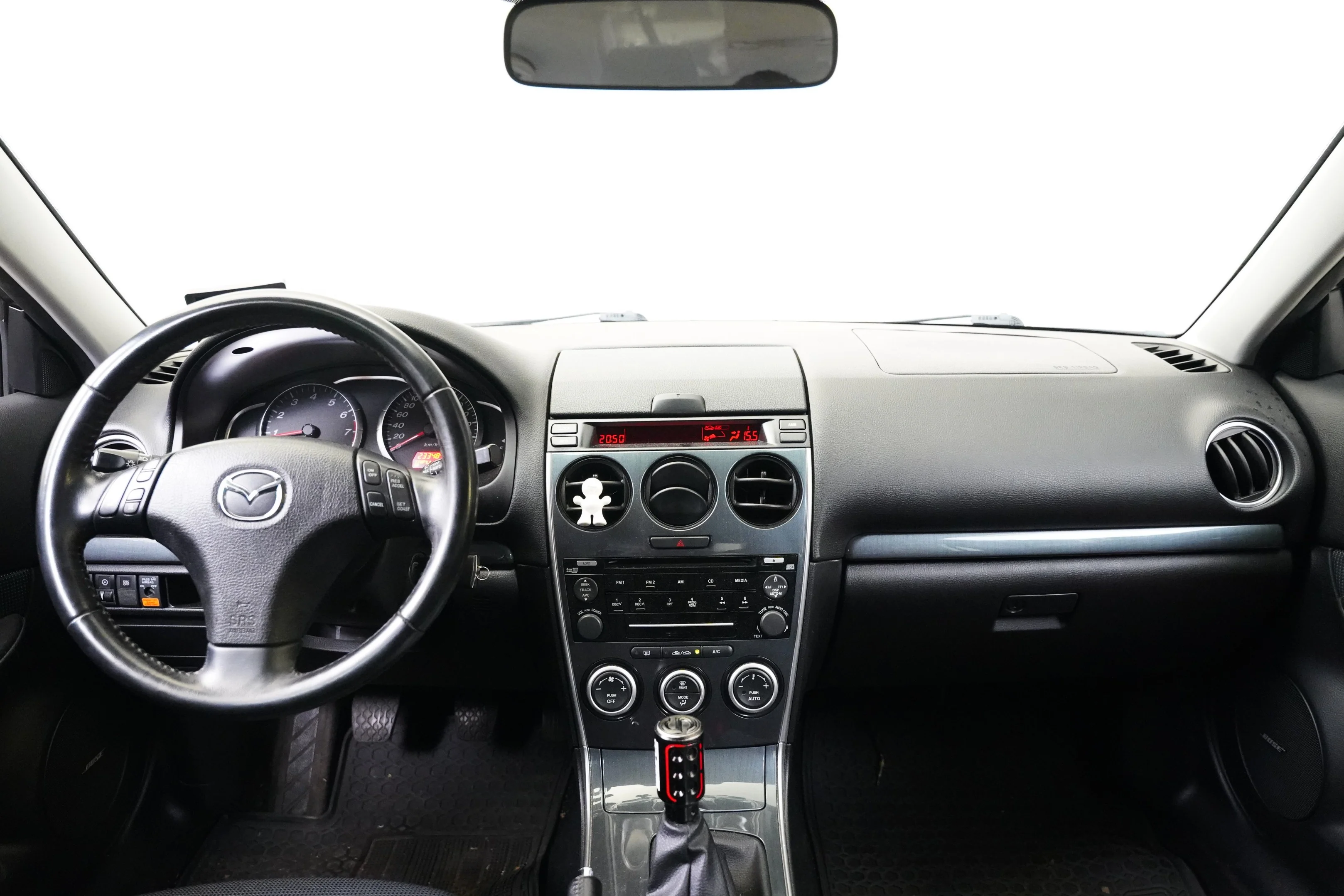 Mazda 6 2.0 i 108 kW, Česko — foto 6 z 6