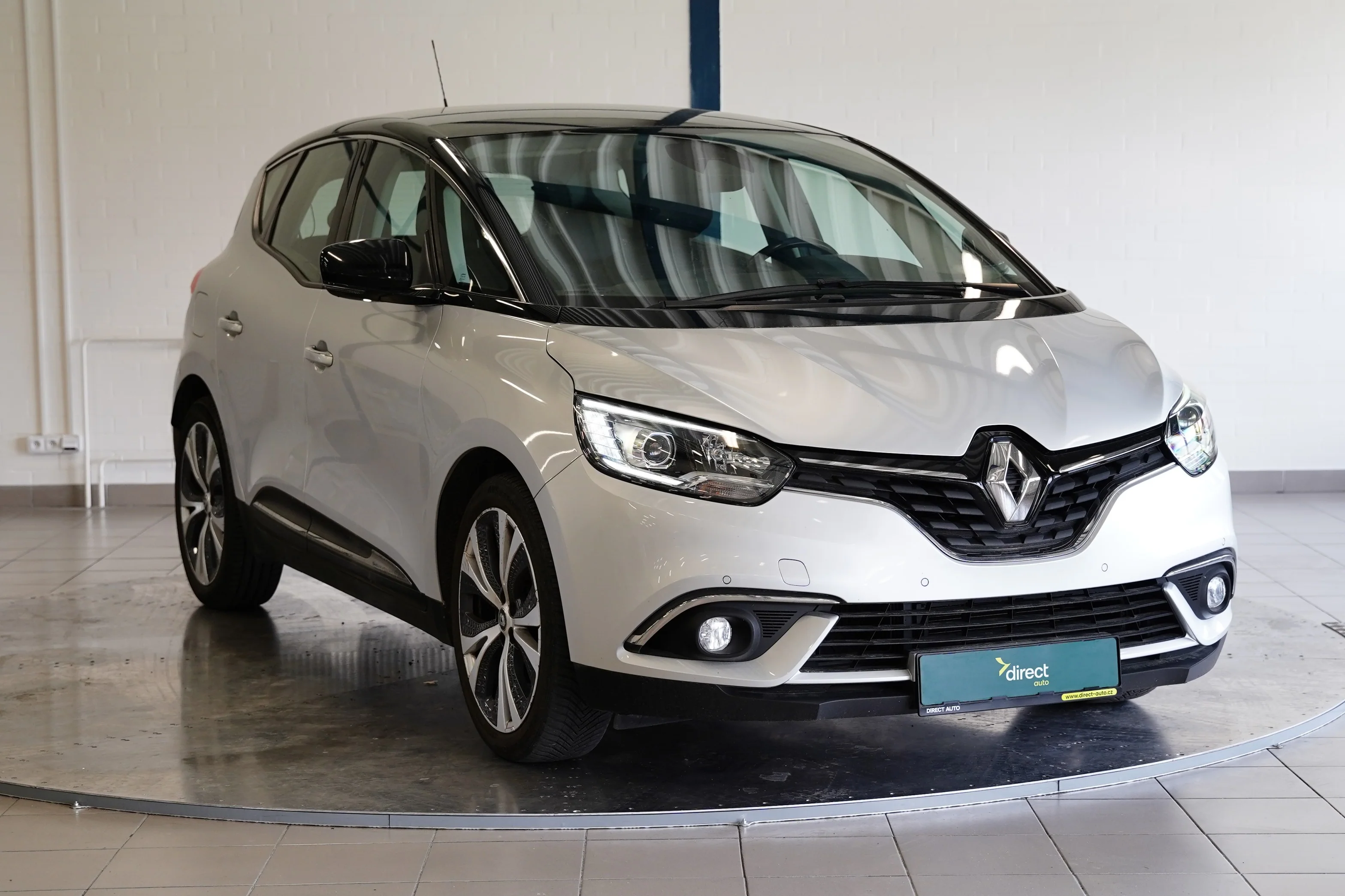 Renault Scénic Energy 1.5 dCi 81 kW automatic, Česko — foto 4 z 6
