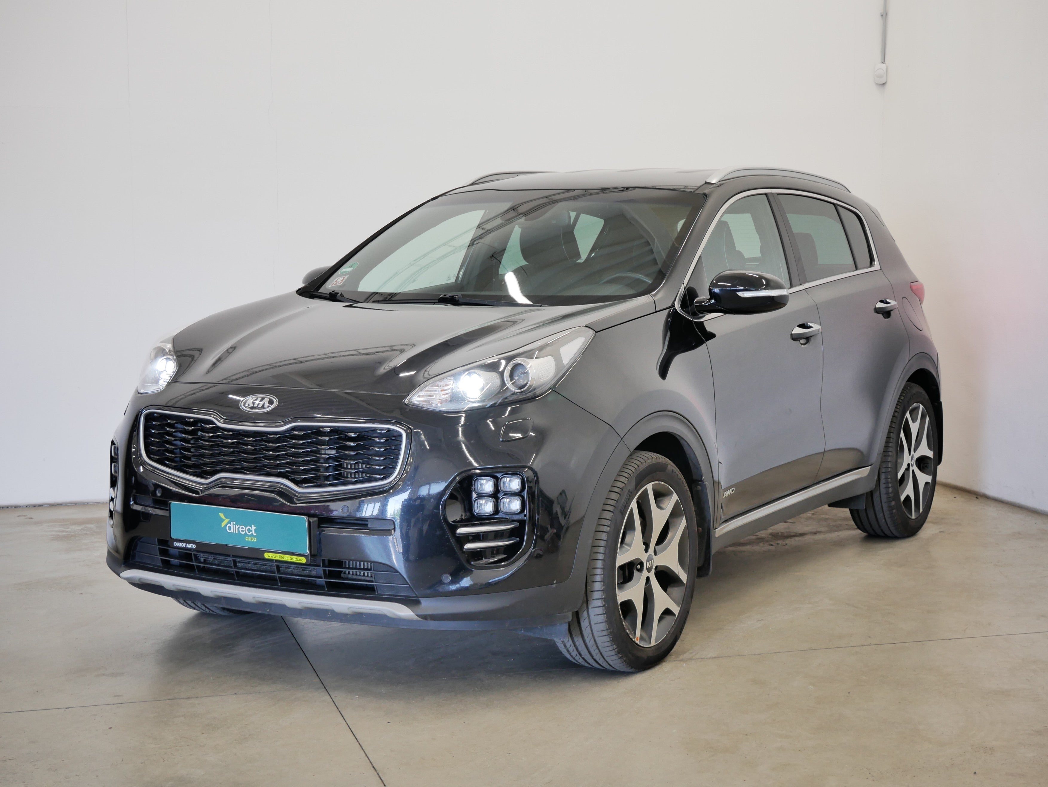 Kia Sportage 4x4 2.0 CRDi 136 kW automatic, Česko — foto 1 z 6 Kia Sportage 4x4 2.0 CRDi 136 kW automatic, Česko — foto 1 z 6