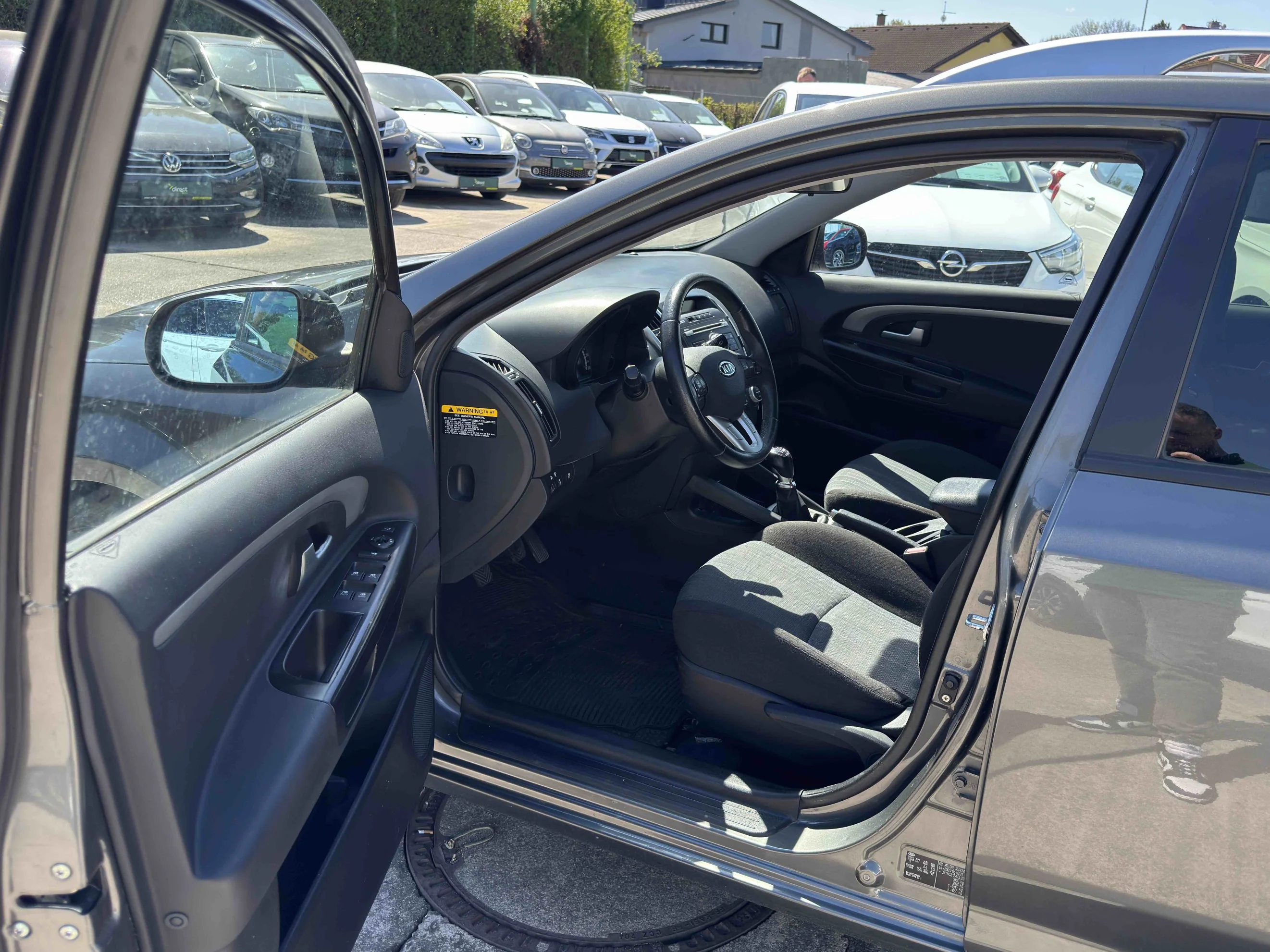 Kia Ceed Cvvt kW 1.6 91,9, Česko — foto 4 z 6