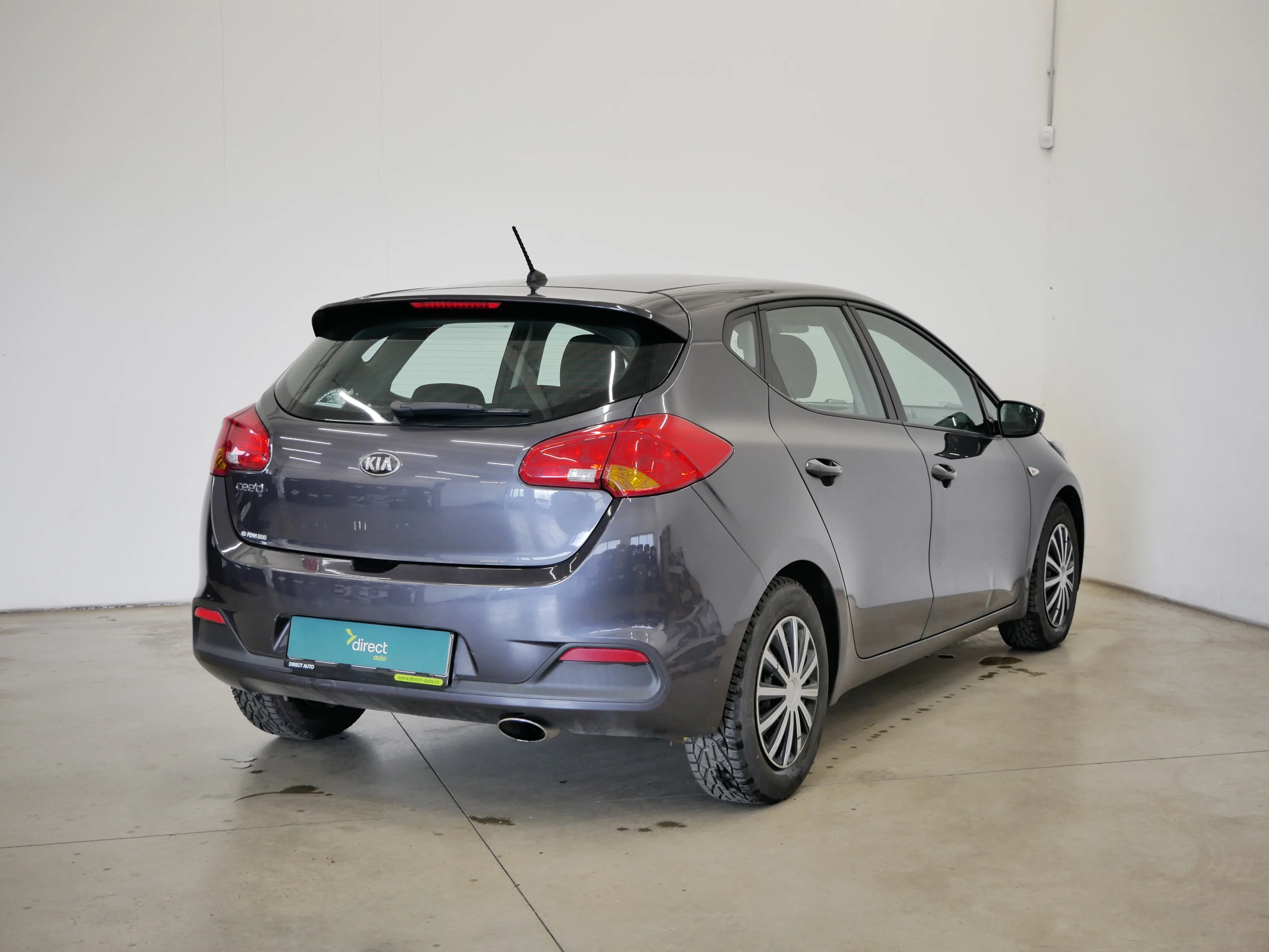 Kia Ceed 1.4i 74 kW, Česko — foto 2 z 6