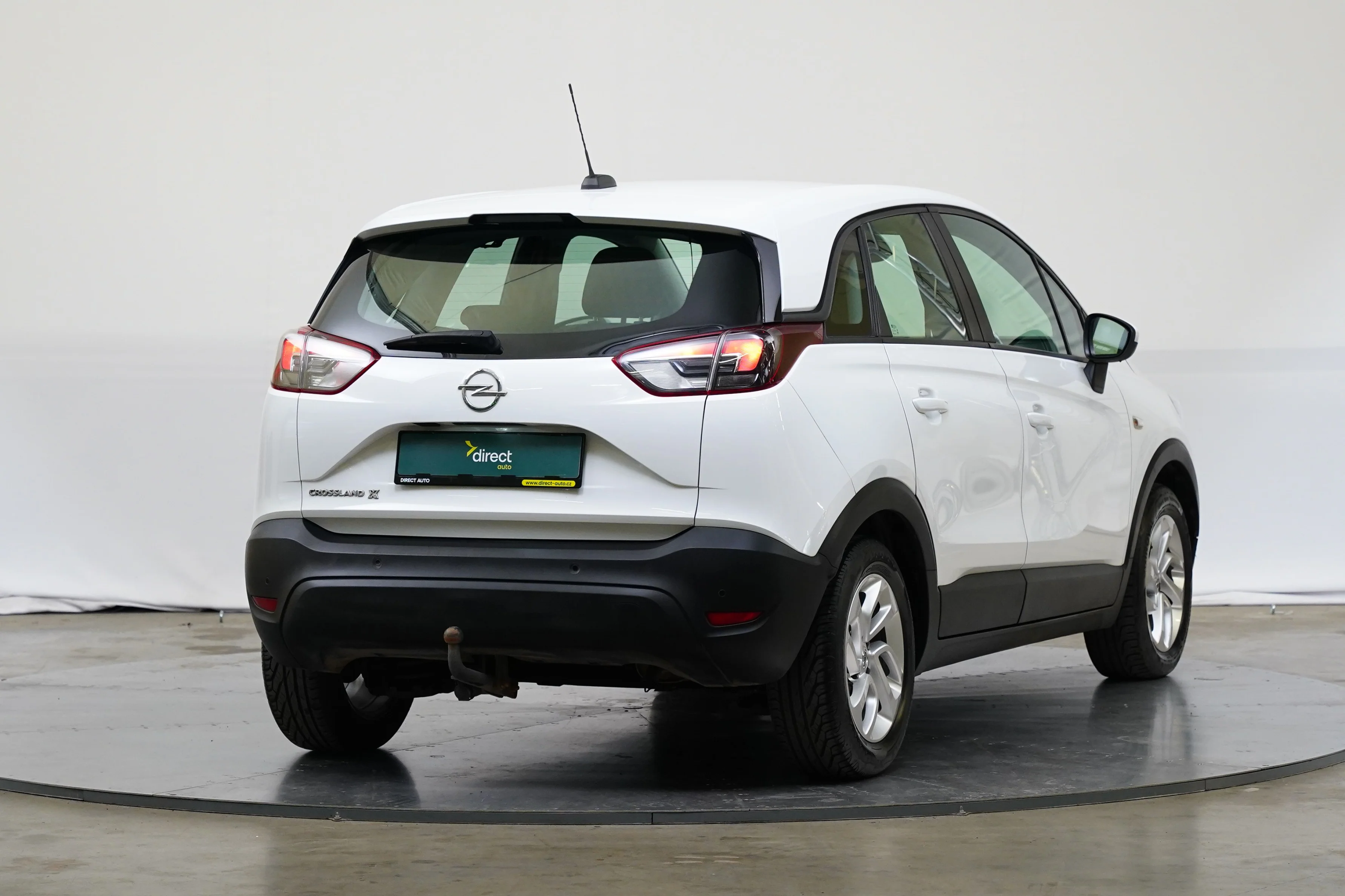 Opel Crossland X Edition 1.2i 60 kW, Česko — foto 2 z 6